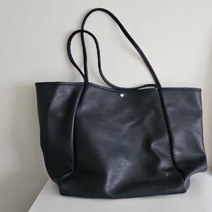 Chic Black Tote Bag